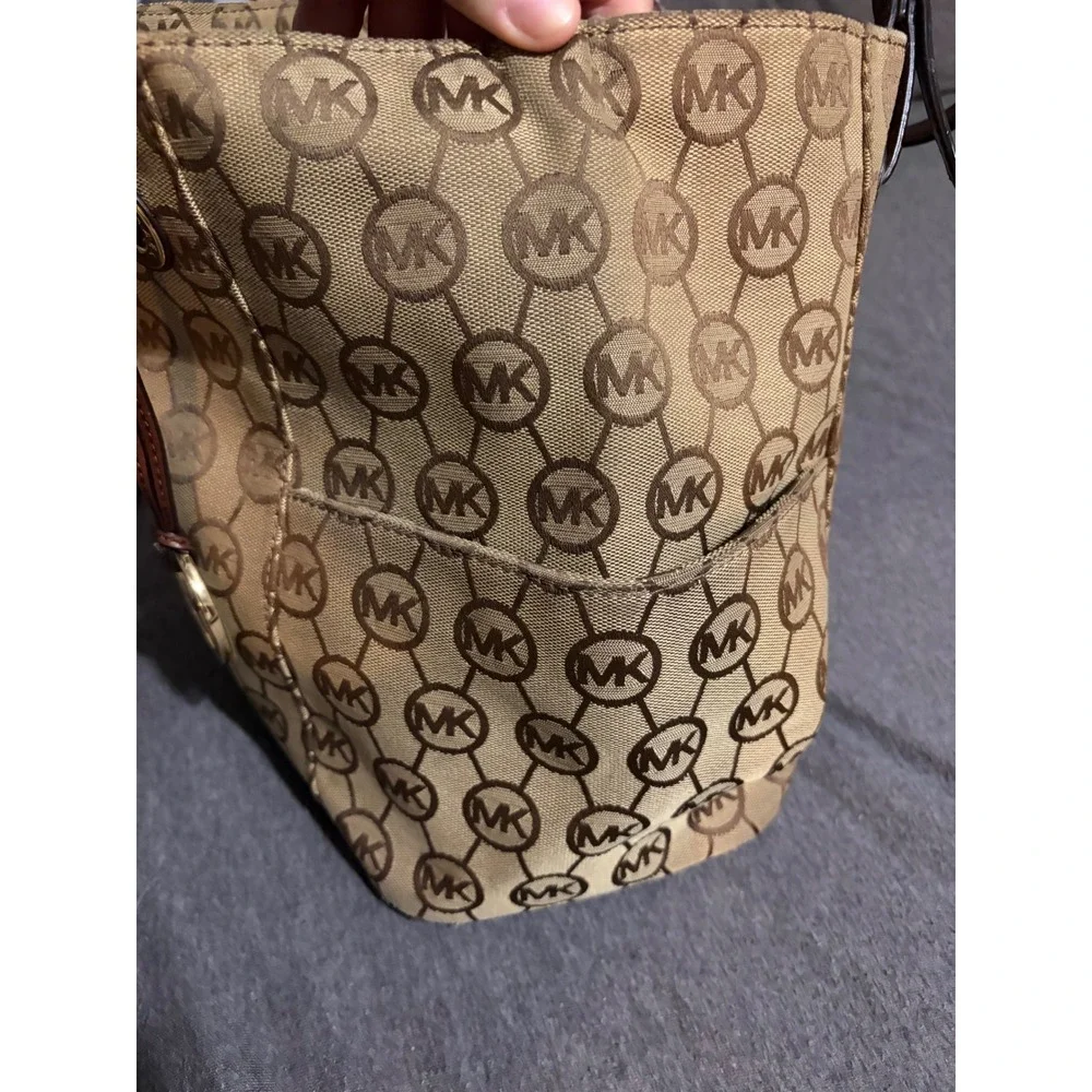Michael Kors Signature Monogram Tote Bag Brown Jacquard Leather Trim Gold HW